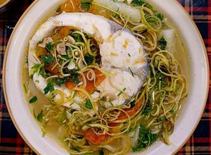 Hình của món Canh cá chua hoa chuối, su hào.