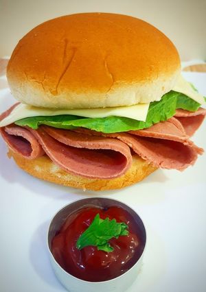 A picture of Beef Pepperoni Burger.