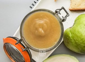 Gambar Guava Jam (Jem Jambu Batu)