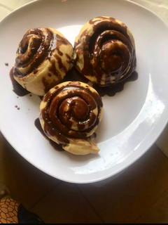 A picture of Cinnamon rolls.