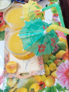 A picture of Peach sharbat (juice).