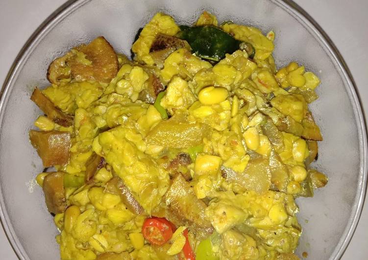 Tempe krecek bumbu kuning