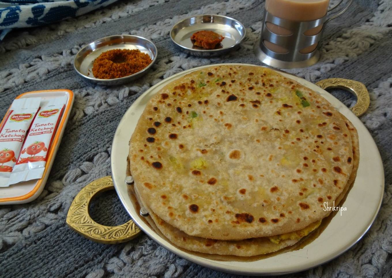 Sweet Corn and Cheese Paratha/Parata