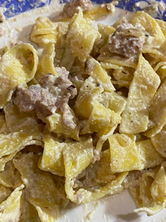 Una foto de Parpadelle alla norcina