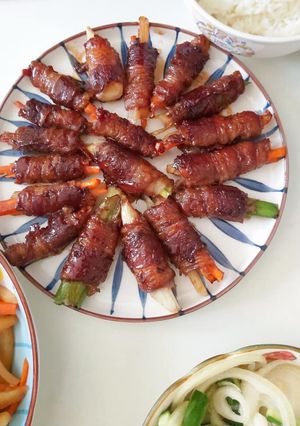 Hình của món Bò cuộn hành boa rô.