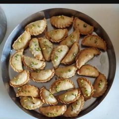A picture of Mava gujiya.