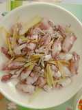 Mực cơm luộc sả, gừng 🐙
