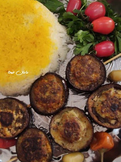عکسی از دستور حلقه بادمجان و مرغ