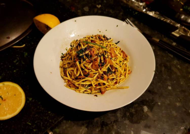 Recipe of Quick Pasta Aglio E Olio