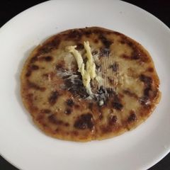 A picture of Butter wale Aloo Paratha.