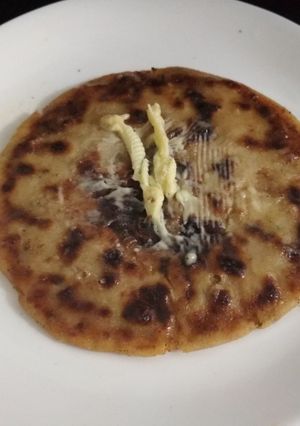 A picture of Butter wale Aloo Paratha.