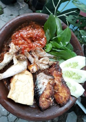 Foto resep Sambal Terasi Ikan Asap