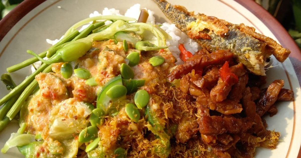 Pecel Kembang Turi