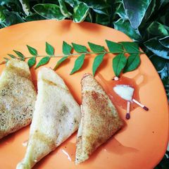 A picture of Stuffed Moong dal cheela.