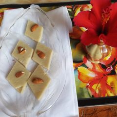 A picture of Kaju Katli.