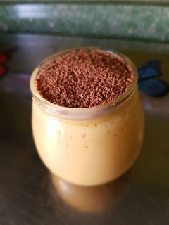 Una foto de Postre de melocotón