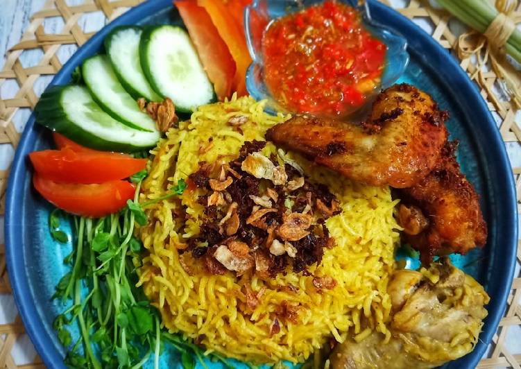 Arahan Memasak Nasi Biryani Ayam Thai (Khao Mok Gai ข้าวหมกไก่) yang Murah