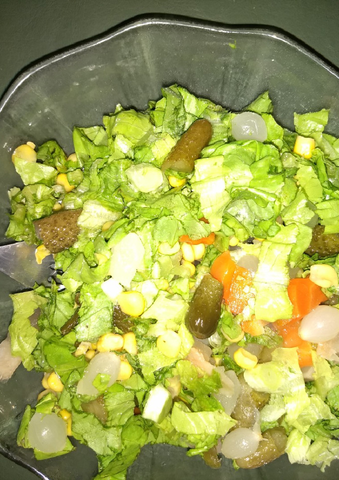 Una foto de Ensalada rapidísima veguie 😸🙉😜