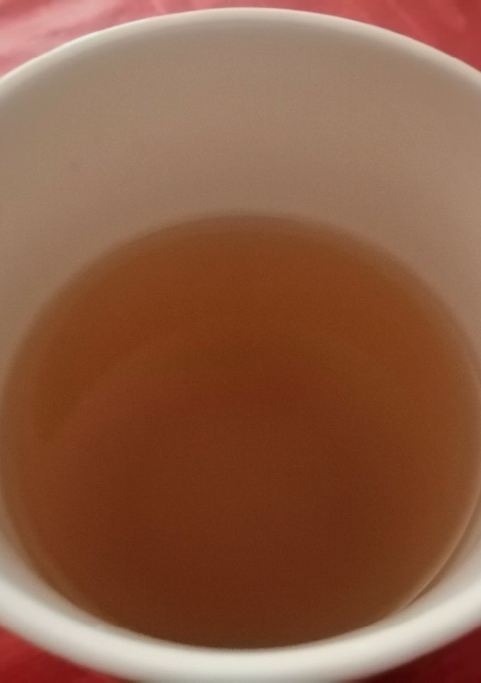 Una foto de Infusión de piña, canela y jengibre