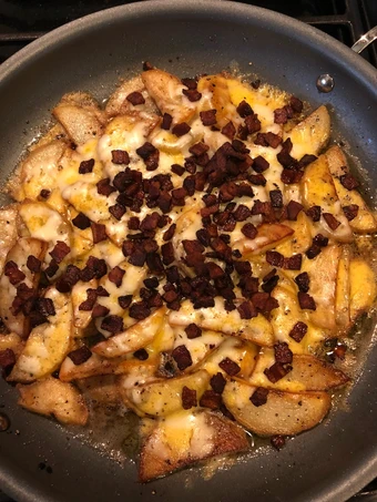 Easy Way Make Recipe Kentucky Inspired Fried Taters with Cheese and Bacon that is Delicious, Really Delicious}