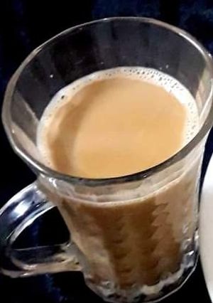 मसाला चाय (masala chai recipe in Hindi) रेसिपी मुख्य फोटो
