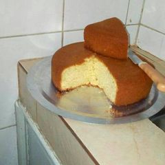 A picture of Plain cake.