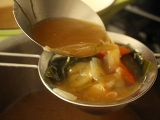 Easy Homemade Ramen Broth