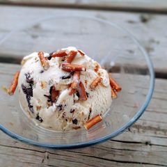 A picture of Salted Caramel Pretzel Ice Cream.