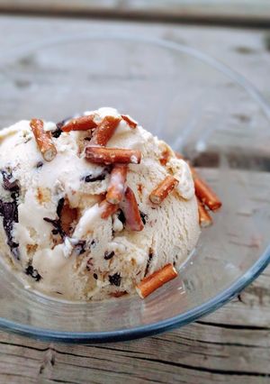 A picture of Salted Caramel Pretzel Ice Cream.