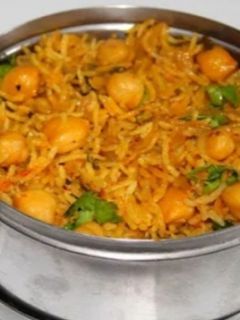 கொண்டைக்கடலை பிரியாணி(kondaikadalai biryani recipe in tamil) செய்முறை முக்கிய புகைப்படம்