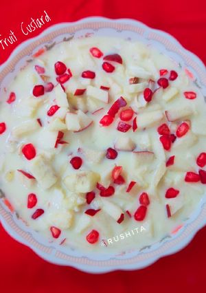 A picture of Fruit Custard.