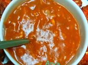 A picture of red chilli sauce