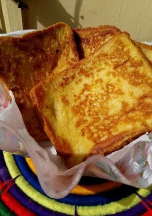 A picture of French toast.