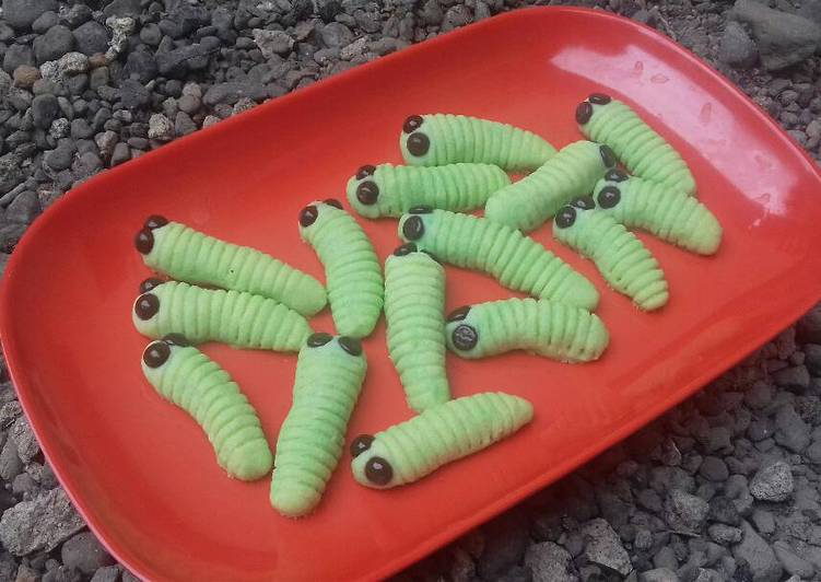 Resep Kue kering ulat daun 🐛 yang Menggugah Selera
