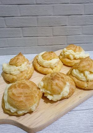Foto resep Soes/choux isi vla (simple)
