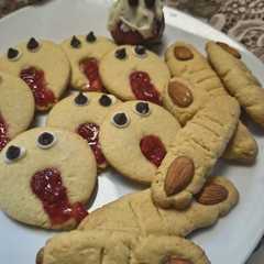 Galletitas Terroríficas Halloween / Fantasmitas Dedos De Bruja / Ideas Fáciles-レシピのメイン写真