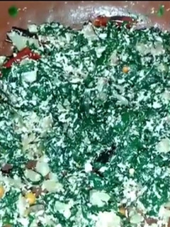 கோவை கீரை பொரியல் (Kovai keerai poriyal recipe in tamil) செய்முறை முக்கிய புகைப்படம்