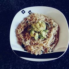A picture of 2 minutes meal.