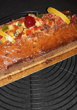 Une photo de Mon cake au fruits confits