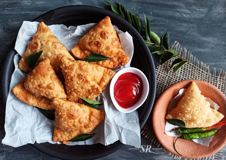 Recipe of Appetizing Baked Mushroom Samosa