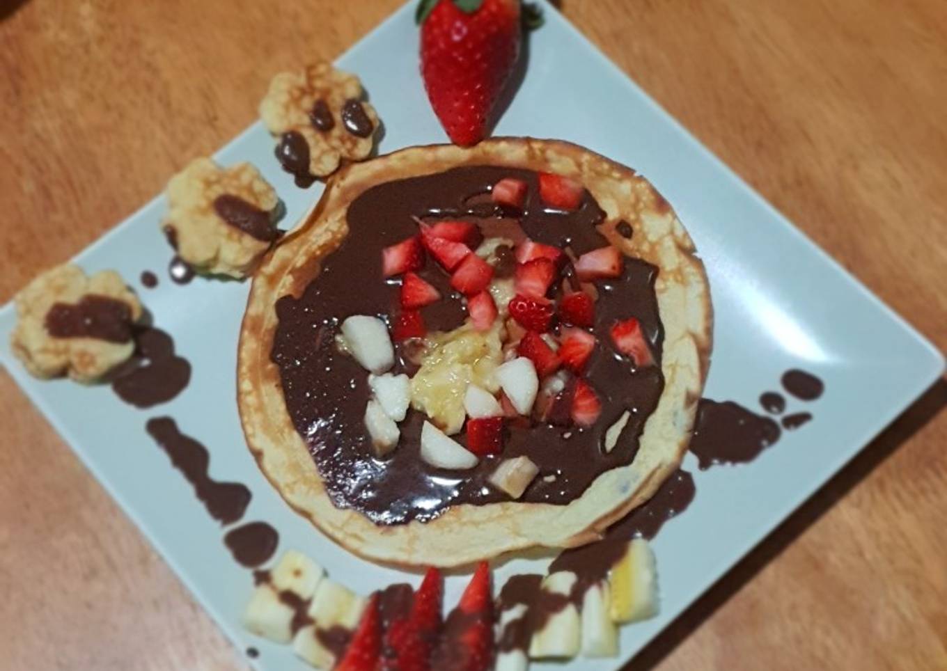 Crepes con chocolate y picadillo de fruta