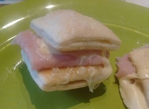 Una foto de Fosforitos de Jamón y Queso