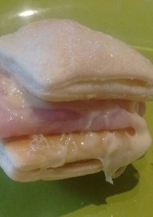 Una foto de Fosforitos de Jamón y Queso