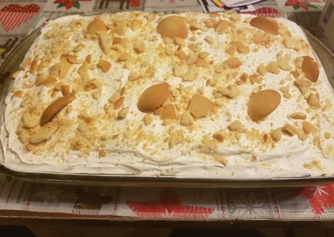 Banana Pudding Poke Cake Recipe by Kari Campos🥑🌶 - Cookpad