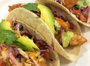 Una foto de Tacos de pescado estilo Ensenada (B.C)
