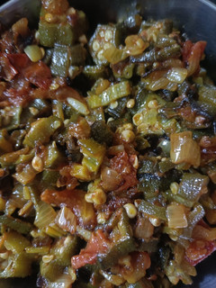 வெண்டைக்காய் தொக்கு(vendaikkai thokku recipe in tamil) செய்முறை முக்கிய புகைப்படம்