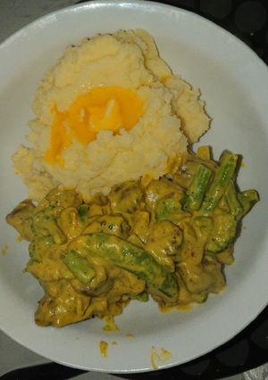 A picture of Curried snags.