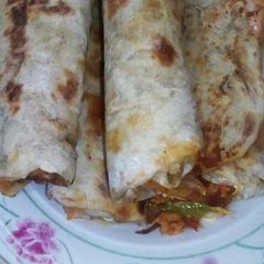 A picture of Chicken shawarma.