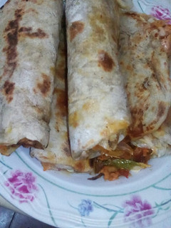 A picture of Chicken shawarma.