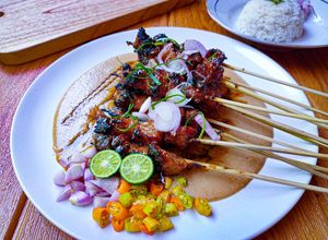 Foto resep Sate Sapi Manis Khas Senayan ala Chef Muhammad | Semua Bisa!!